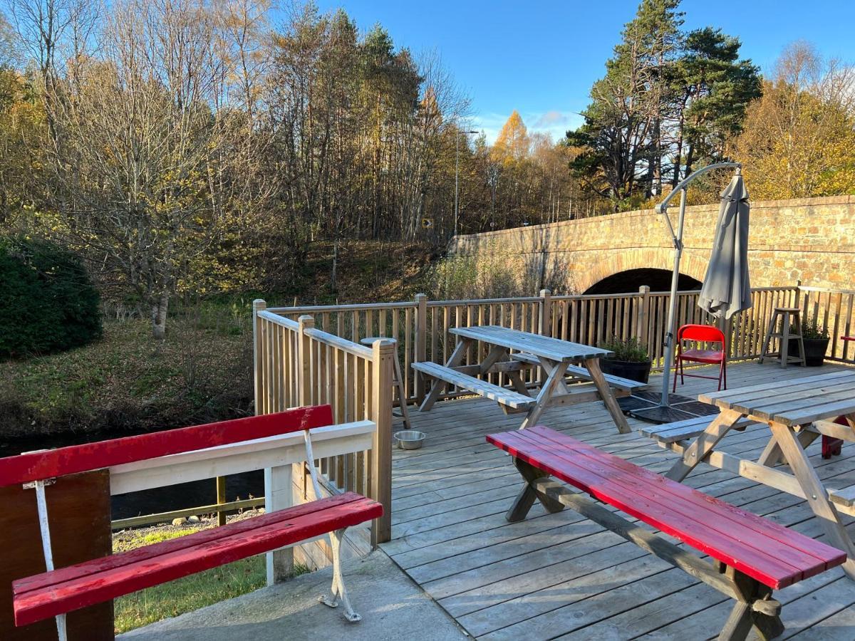 The Fiddichside Inn Aberlour Zewnętrze zdjęcie